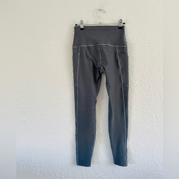 Colorado Threads Grey Striped Leggings - Picture 3 of 5